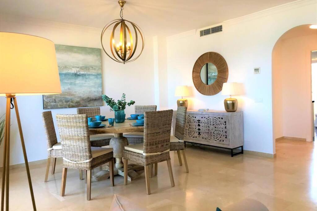 Penthouse Bermuda Beach 2 Εστεπόνα Εξωτερικό φωτογραφία