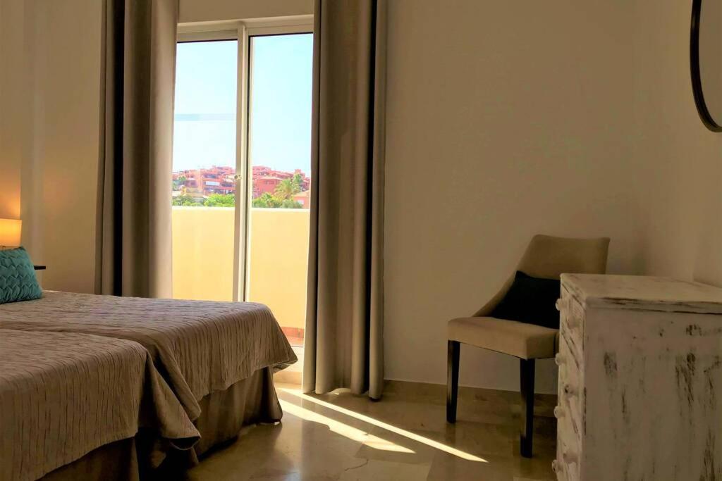 Penthouse Bermuda Beach 2 Εστεπόνα Εξωτερικό φωτογραφία